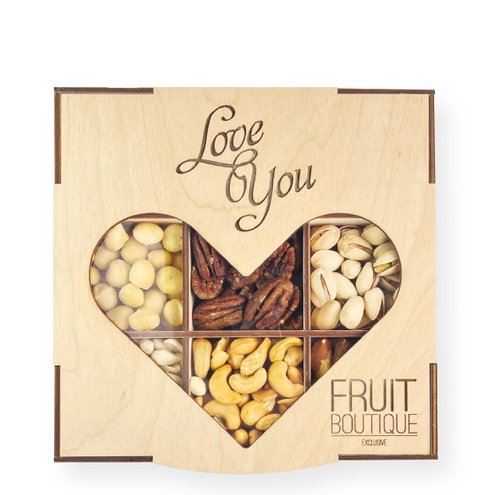 Подарок на 8 марта Nine nuts "Love you" 1шт